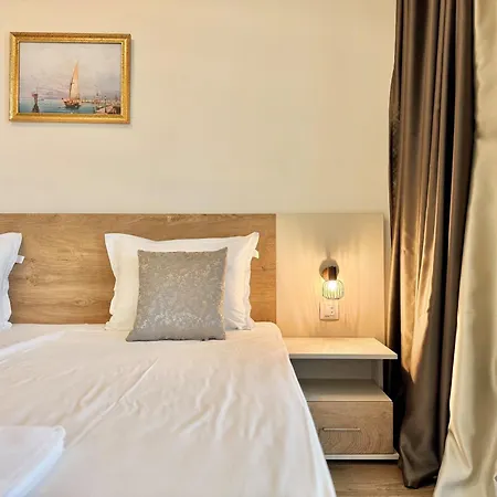 Sea View Allure With Balcony Apartament *