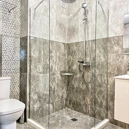 Sea View Allure With Balcony Lägenhet *