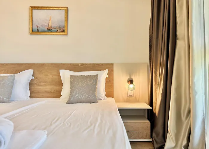 Sea View Allure With Balcony Apartment *